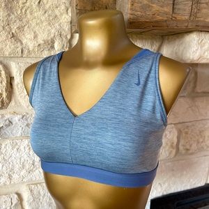 NIKE sports bra